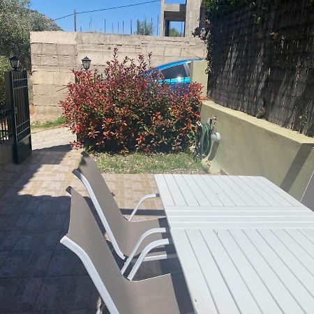 فيلا Pórto Ráftiفي Cactus Maisonette Near Airport المظهر الخارجي الصورة