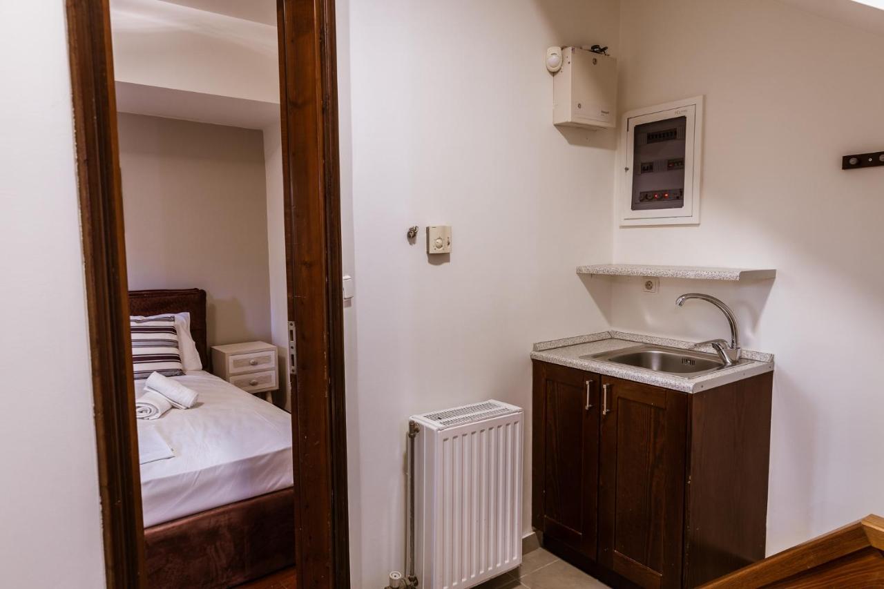 فيلا Pórto Ráftiفي Cactus Maisonette Near Airport المظهر الخارجي الصورة
