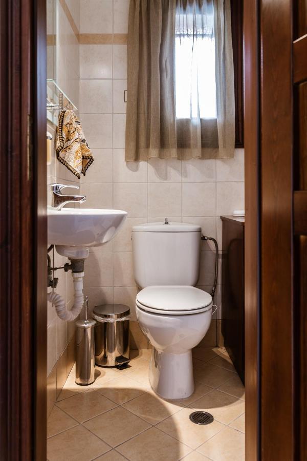 فيلا Pórto Ráftiفي Cactus Maisonette Near Airport المظهر الخارجي الصورة