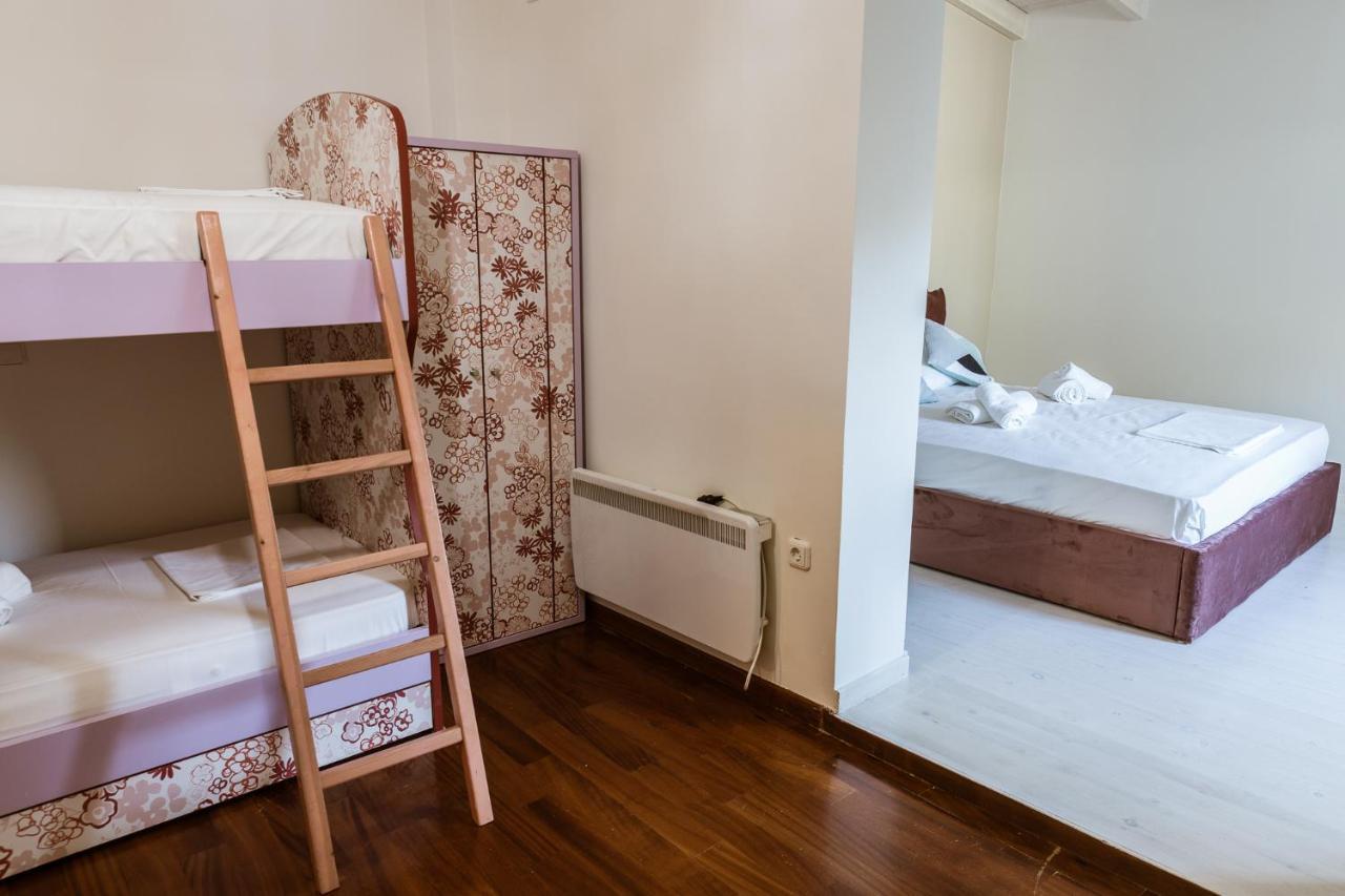 فيلا Pórto Ráftiفي Cactus Maisonette Near Airport المظهر الخارجي الصورة